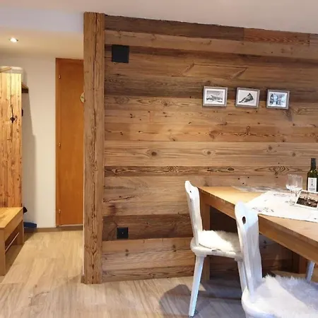 Ferienwohnung Heini Direkt An Der Piste In Zermatt
